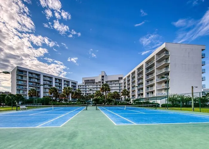 Surf & Racquet Club 516a