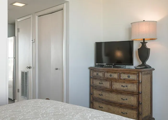 Surf & Racquet Club 516a Holiday home